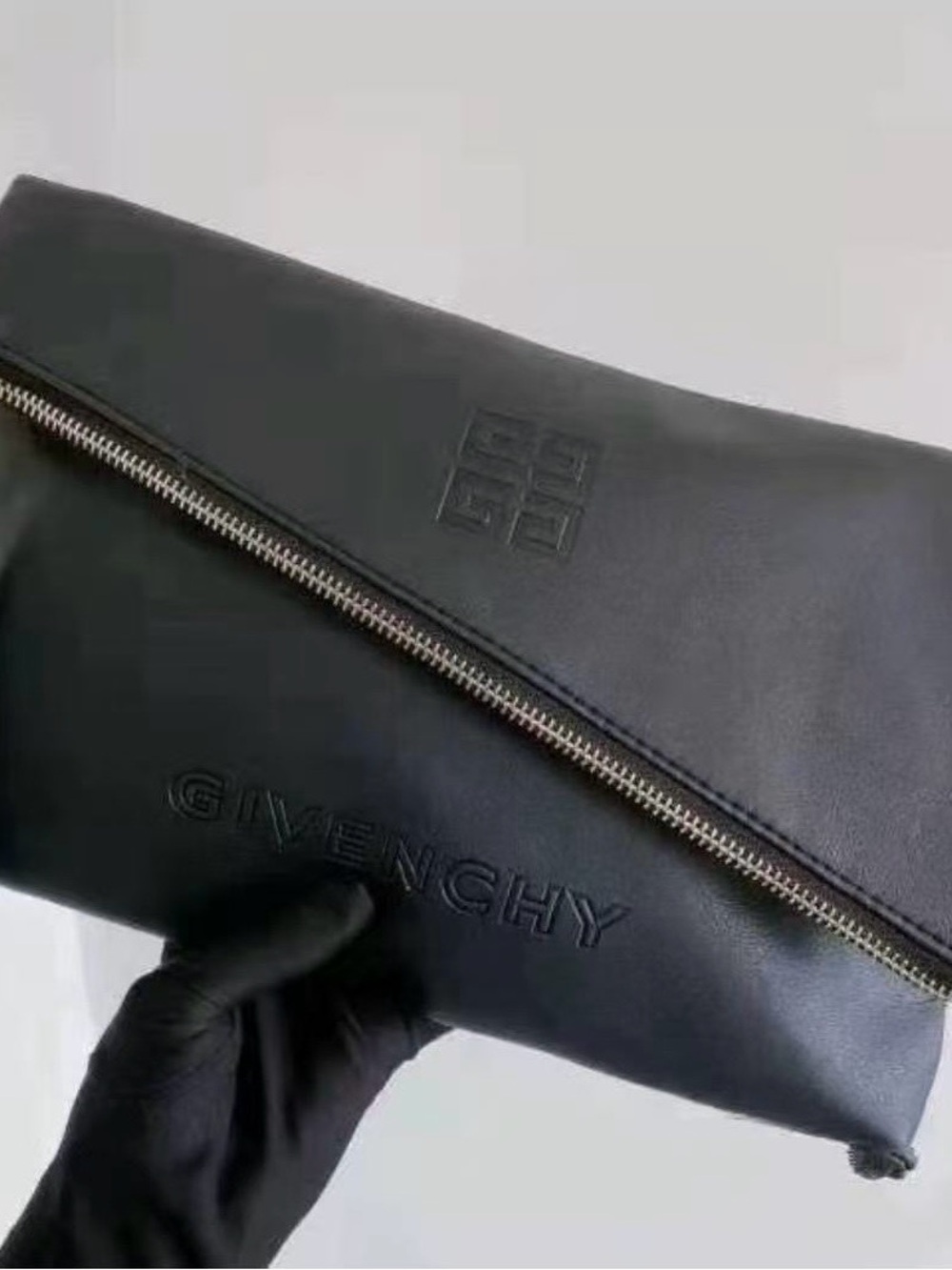 Givenchy Beauty Gift Makeup Bag - Picture 4 of 7